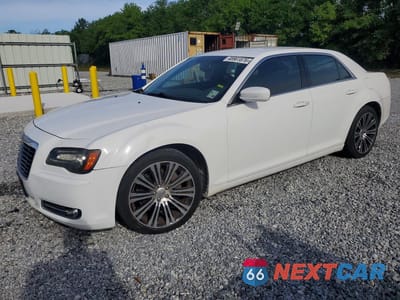 2013 CHRYSLER 300 S 2C3CCABG1DH643855 - główne zdjęcie licytacji z USA - miniatura
