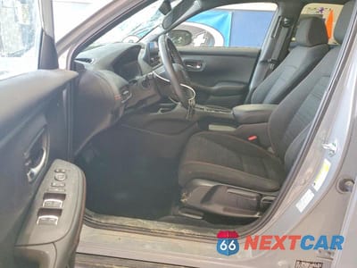 Zdjęcie 7 z 12 samochodu: 2024 HONDA HR-V SPORT VIN:3CZRZ2H57RM770614 - miniatura