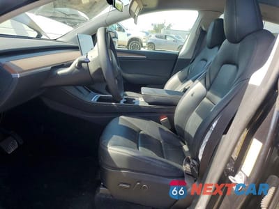 Zdjęcie 7 z 13 samochodu: 2024 TESLA MODEL Y VIN:7SAYGDEEXRF068446 - miniatura