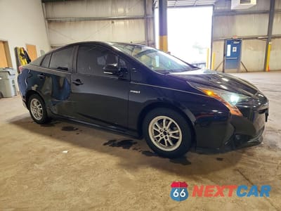 Czwarte zdjęcie samochodu z boku: 2016 TOYOTA PRIUS TWO ECO VIN:JTDKARFU4G3516939 - miniatura