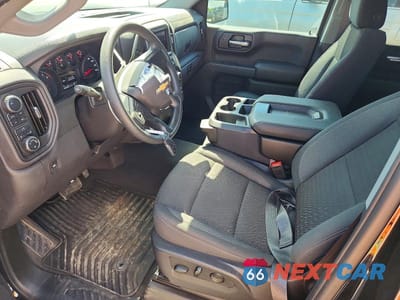 Zdjęcie 7 z 11 samochodu: 2025 CHEVROLET SILVERADO K1500 CUSTOM VIN:3GCPKBEK9SG140738 - miniatura