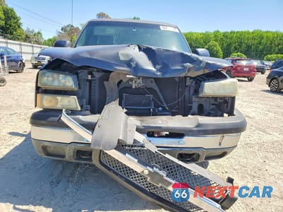Piąte zdjęcie samochodu w środku: 2004 CHEVROLET SILVERADO C1500 VIN:2GCEC19TX41255281 - miniatura