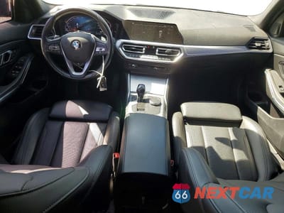 Zdjęcie 8 z 13 samochodu: 2022 BMW 330I VIN:3MW5R1J0XN8C46919 - miniatura