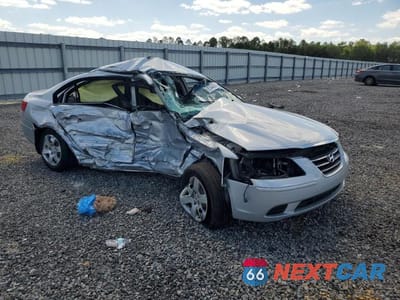 Czwarte zdjęcie samochodu z boku: 2009 HYUNDAI SONATA GLS VIN:5NPET46C99H558046 - miniatura