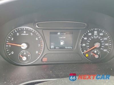 Zdjęcie 9 z 12 samochodu: 2019 KIA SORENTO LX V6 VIN:5XYPGDA57KG559912 - miniatura
