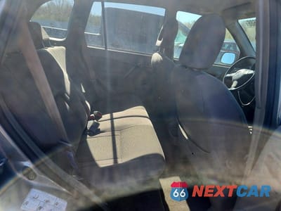 Zdjęcie 11 z 13 samochodu: 2005 TOYOTA RAV4 BASE VIN:JTEHD20V150059687 - miniatura