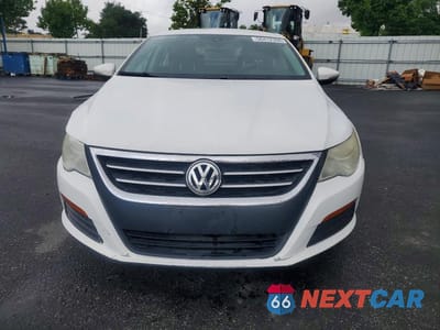 Piąte zdjęcie samochodu w środku: 2011 VOLKSWAGEN CC SPORT VIN:WVWMP7AN3BE730829 - miniatura