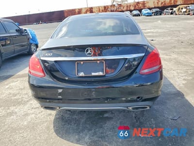 Zdjęcie 6 z 12 samochodu: 2015 MERCEDES-BENZ C 300 VIN:55SWF4JB1FU057008 - miniatura