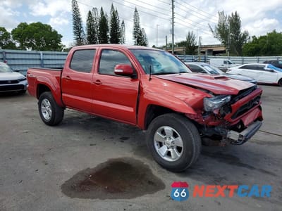 Czwarte zdjęcie samochodu z boku: 2015 TOYOTA TACOMA DOUBLE CAB VIN:5TFJU4GN0FX071507 - miniatura