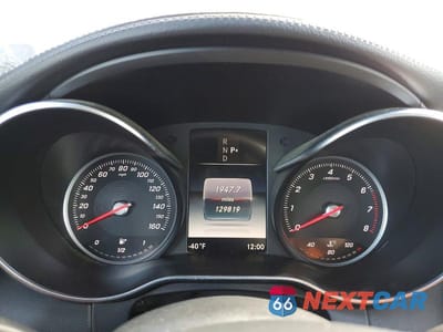Zdjęcie 9 z 13 samochodu: 2017 MERCEDES-BENZ C 300 VIN:55SWF4JB3HU232572 - miniatura