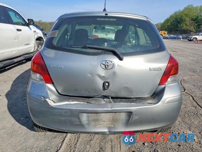 Zdjęcie 6 z 12 samochodu: 2010 TOYOTA YARIS VIN:JTDJT4K39A5294738 - miniatura