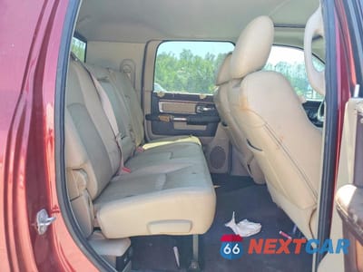 Zdjęcie 10 z 12 samochodu: 2015 RAM 3500 LARAMIE VIN:3C63R3ML0FG702680 - miniatura