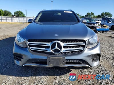 Piąte zdjęcie samochodu w środku: 2016 MERCEDES-BENZ GLC 300 4MATIC VIN:WDC0G4KBXGF080538 - miniatura