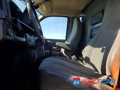 Zdjęcie 7 z 13 samochodu: 2012 GMC SAVANA G2500 VIN:1GTW7FCA4C1202772 - miniatura