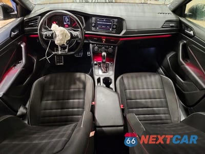 Zdjęcie 8 z 12 samochodu: 2019 VOLKSWAGEN JETTA GLI VIN:3VW6T7BU9KM149272 - miniatura