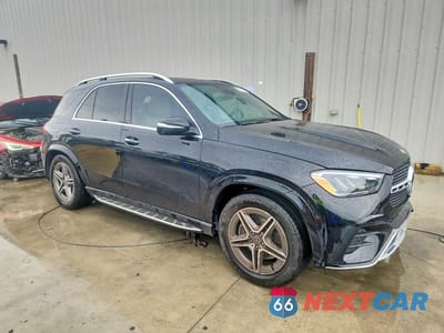 Czwarte zdjęcie samochodu z boku: 2025 MERCEDES-BENZ GLE 450 4MATIC VIN:4JGFB5KB5SB405094 - miniatura