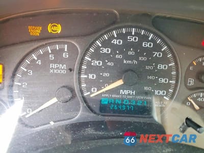 Zdjęcie 9 z 13 samochodu: 2002 GMC YUKON VIN:1GKEC13V42R251696 - miniatura