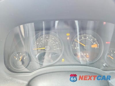Zdjęcie 9 z 13 samochodu: 2014 JEEP COMPASS SPORT VIN:1C4NJCBA0ED508284 - miniatura