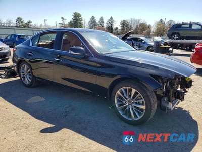 Czwarte zdjęcie samochodu z boku: 2024 INFINITI Q50 LUXE VIN:JN1EV7BRXRM632542 - miniatura