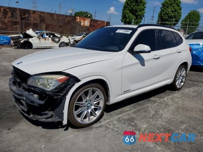 2013 BMW X1 XDRIVE35I WBAVM5C58DVV91165 - główne zdjęcie licytacji z USA - miniatura