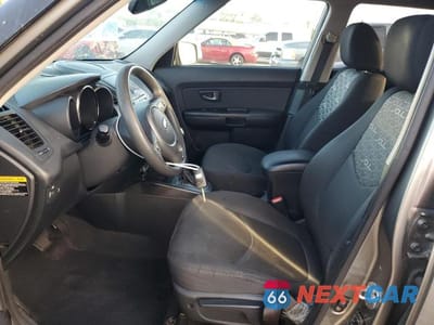 Zdjęcie 7 z 11 samochodu: 2011 KIA SOUL + VIN:KNDJT2A24B7231484 - miniatura