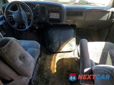 Zdjęcie 8 z 11 samochodu: 2002 CHEV SILVERADO 2500 VIN:1GBGG29R821227610 - miniatura