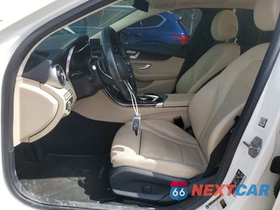 Zdjęcie 7 z 13 samochodu: 2021 MERCEDES-BENZ C300 4MATIC 4DR VIN:W1KWF8EB7MR647715 - miniatura