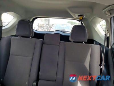 Zdjęcie 10 z 14 samochodu: 2018 TOYOTA RAV4 XLE VIN:JTMWFREV5JJ195848 - miniatura