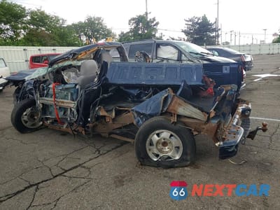 Drugie zdjęcie samochodu z przodu: 2003 GMC SONOMA VIN:1GTCS14H438279147 - miniatura