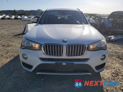 Piąte zdjęcie samochodu w środku: 2015 BMW X3 XDRIVE28D VIN:5UXWY3C56F0E97917 - miniatura