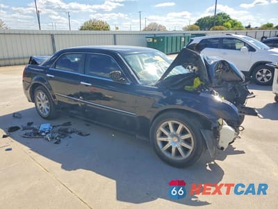 Czwarte zdjęcie samochodu z boku: 2009 CHRYSLER 300 LIMITED VIN:2C3LA33V39H623998 - miniatura