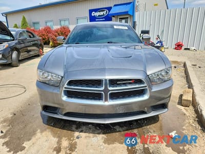 Piąte zdjęcie samochodu w środku: 2012 DODGE CHARGER SE VIN:2C3CDXBG1CH303832 - miniatura