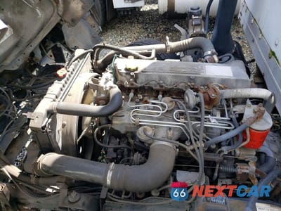 Zdjęcie 12 z 13 samochodu: 2001 ISUZU NPR BOX TRUCK VIN:JALC4B14317008342 - miniatura