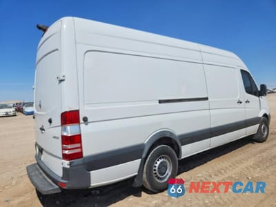 Trzecie zdjęcie samochodu z tyłu: 2018 MERCEDES-BENZ SPRINTER 2500 VIN:WD3PE8CD2JP609493 - miniatura