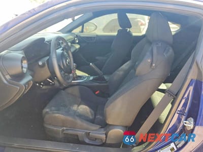 Zdjęcie 7 z 12 samochodu: 2023 TOYOTA GR86 BASE VIN:JF1ZNBB18P9757461 - miniatura