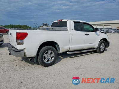 Trzecie zdjęcie samochodu z tyłu: 2007 TOYOTA TUNDRA DOUBLE CAB VIN:5TFRT541X7X013662 - miniatura