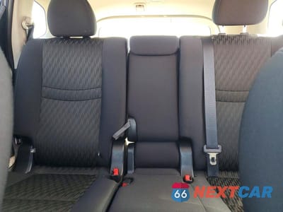 Zdjęcie 10 z 13 samochodu: 2018 NISSAN ROGUE SV VIN:5N1AT2MV5JC720922 - miniatura