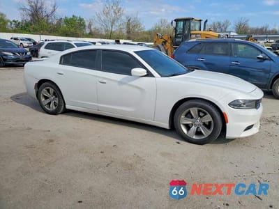 Czwarte zdjęcie samochodu z boku: 2018 DODGE CHARGER SXT PLUS VIN:2C3CDXHG6JH124433 - miniatura