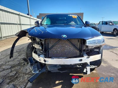 Piąte zdjęcie samochodu w środku: 2016 BMW X4 XDRIVE28I VIN:5UXXW3C58G0R22952 - miniatura
