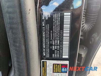 Zdjęcie 12 z 12 samochodu: 2018 MERCEDES-BENZ C 300 VIN:55SWF4JB3JU250589 - miniatura