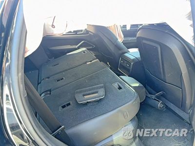 Zdjęcie 6 z 10 samochodu: 2021 PORSCHE CAYENNE VIN:WP1AA2AY9MDA03803 - miniatura