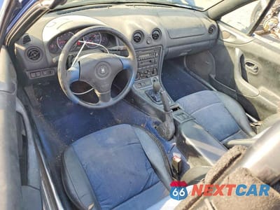 Zdjęcie 8 z 12 samochodu: 1999 MAZDA MX-5 MIATA VIN:JM1NB3539X0134309 - miniatura