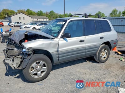 1998 TOYOTA RAV4 BASE JT3HP10V5W0193923 - główne zdjęcie licytacji z USA - miniatura