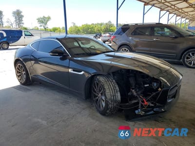 Czwarte zdjęcie samochodu z boku: 2017 JAGUAR F-TYPE VIN:SAJWA6AT4H8K46387 - miniatura