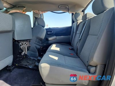 Zdjęcie 10 z 12 samochodu: 2012 TOYOTA TUNDRA CREWMAX SR5 VIN:5TFEY5F10CX117181 - miniatura