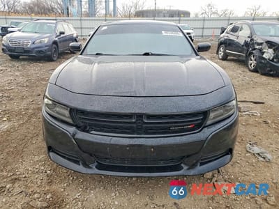 Piąte zdjęcie samochodu w środku: 2018 DODGE CHARGER SXT VIN:2C3CDXBG9JH335649 - miniatura