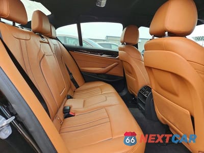 Zdjęcie 10 z 12 samochodu: 2018 BMW 530 XI VIN:WBAJA7C58JWC75194 - miniatura