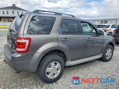 Trzecie zdjęcie samochodu z tyłu: 2010 FORD ESCAPE XLT VIN:1FMCU9DG8AKB61680 - miniatura