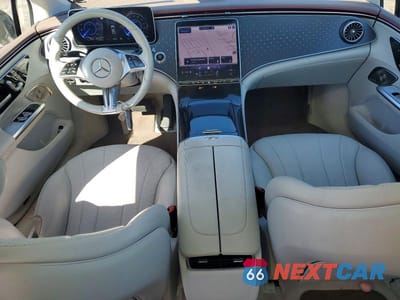 Zdjęcie 8 z 12 samochodu: 2023 MERCEDES-BENZ EQE SEDAN 350 4MATIC VIN:W1KEG1CB8PF037959 - miniatura