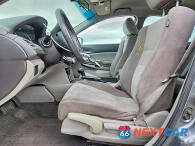 Zdjęcie 7 z 12 samochodu: 2010 HONDA ACCORD LX VIN:1HGCP2F39AA025417 - miniatura